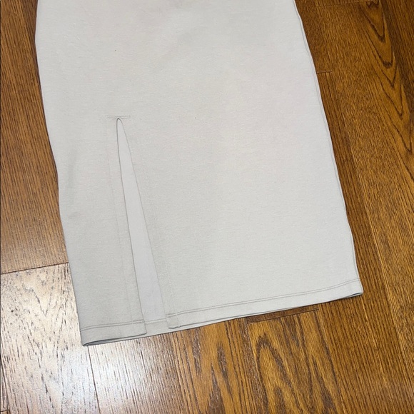 Abercrombie & Fitch Cream Midi Dress - Picture 3 of 3